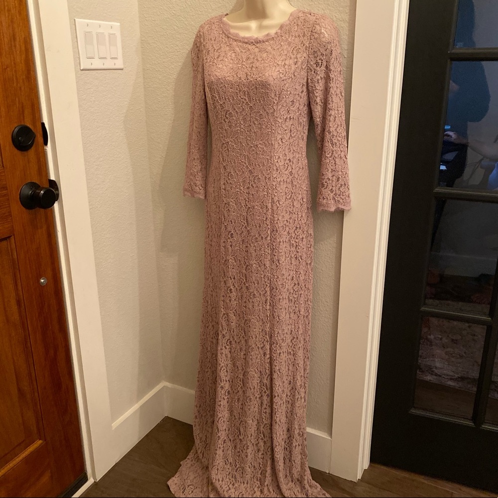 Long Formal Evening Lace Gown by Adrianna Papell